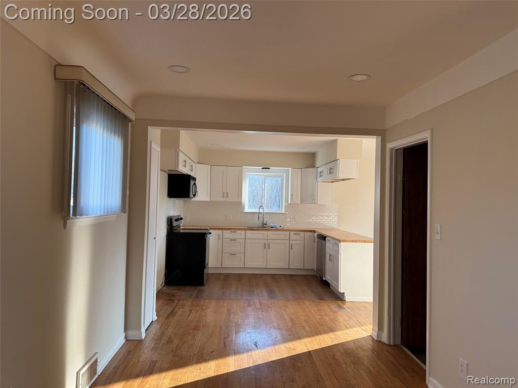 6326 Lathers Street, Garden City, MI — Photo 6