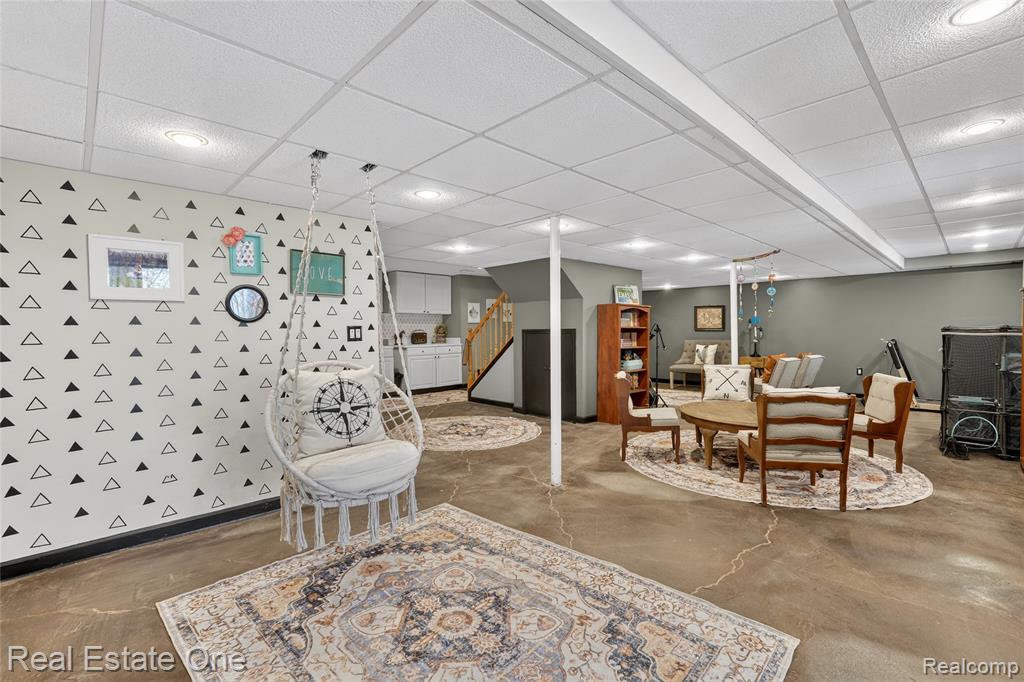 564 Dorchester Way, Milford, MI 48381 — Photo 44