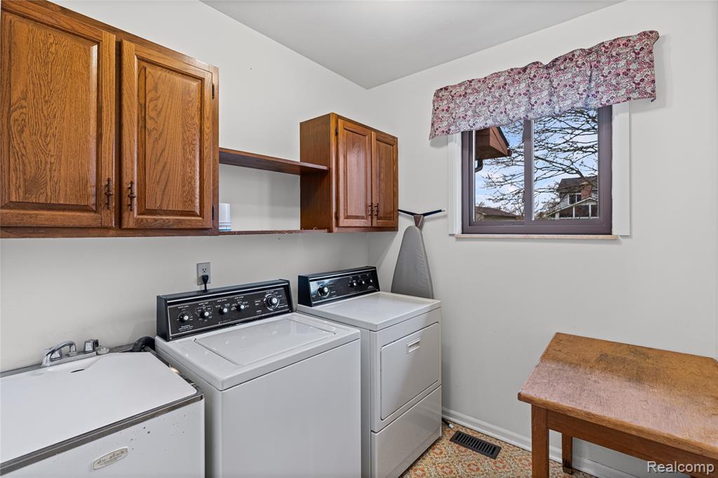 9080 E Lippincott Boulevard, Davison, MI 48423 — Photo 17