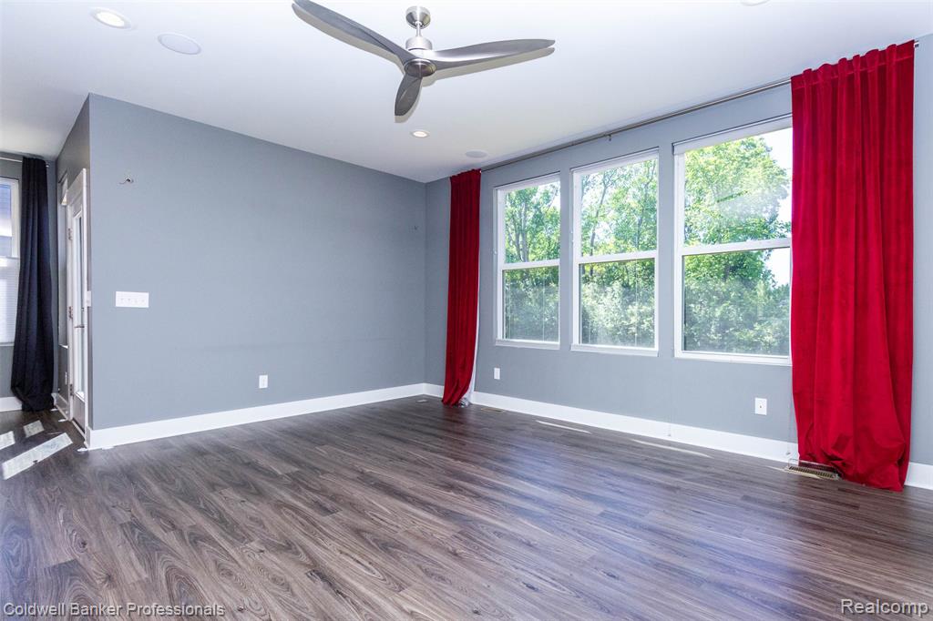 50047 Norfolk Court, Canton, MI 48188 — Photo 8
