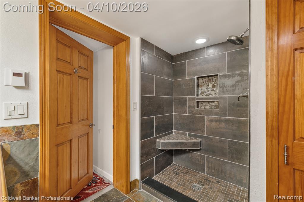 6516 E Church Street, Clarkston, MI — Photo 45