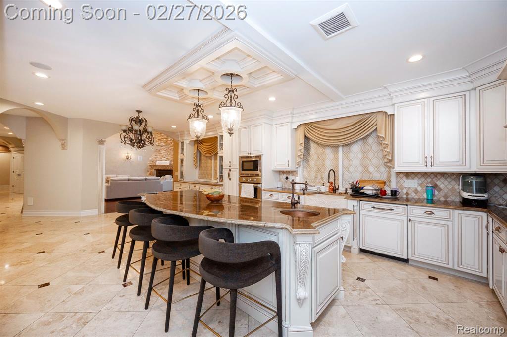 6616 Fairwood Drive, Dearborn Heights, MI 48127 — Photo 30