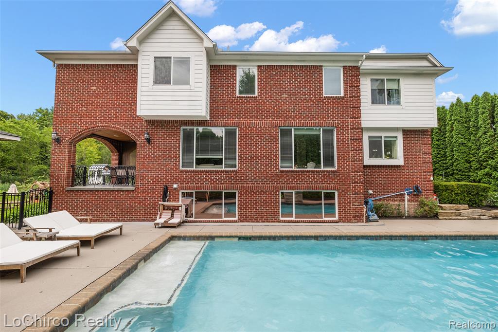 55223 Meadow Ridge Court, Shelby Twp, MI 48316 — Photo 65