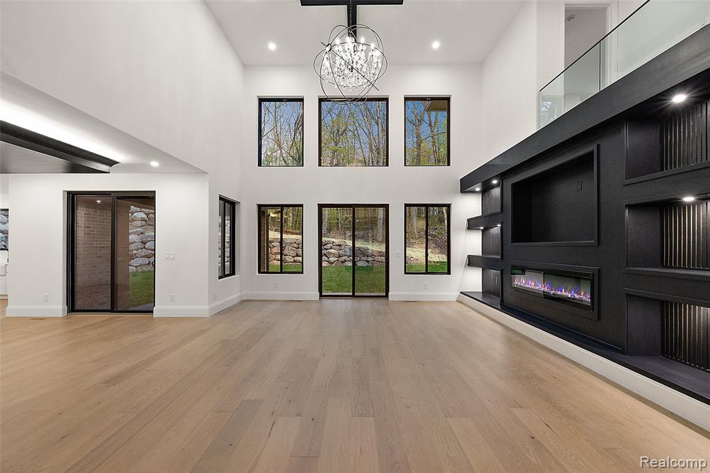 6675 College Park Drive, Clarkston, MI — Photo 11