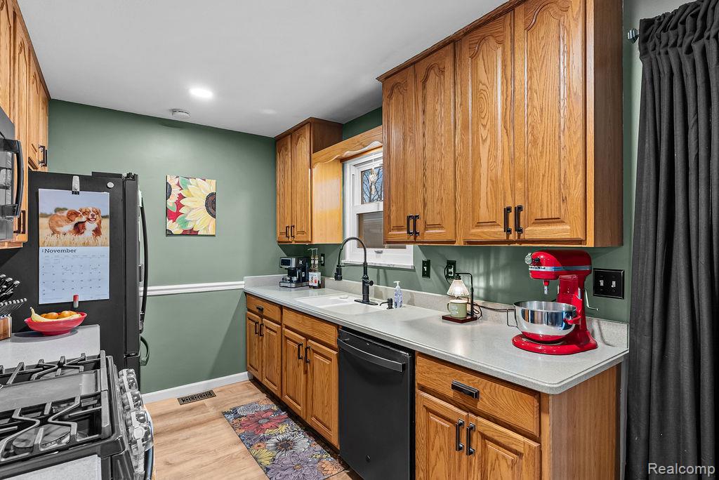 10156 Duffield Road, Gaines Vlg, MI 48436 — Photo 13