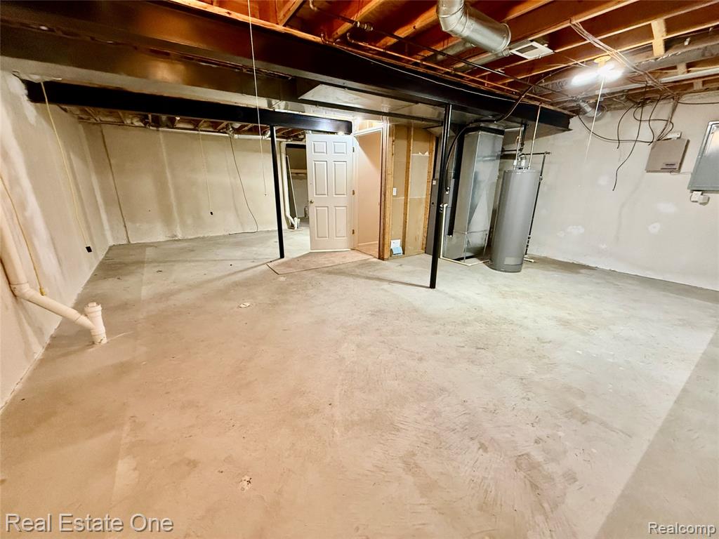 716 Palmer Drive, Pontiac, MI 48342 — Photo 27