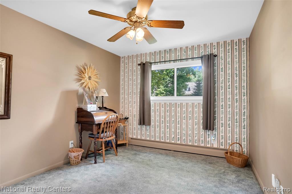 1521 Thread Valley, Holly, MI 48442 — Photo 34