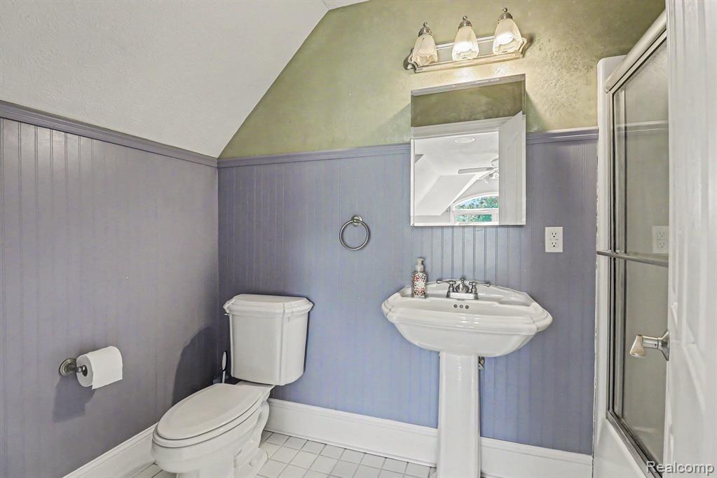 16400 Easudes Road, Grass Lake, MI 49240 — Photo 42