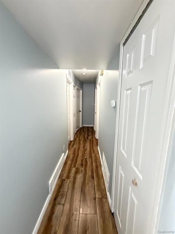 6130 Whitefield Street, Dearborn Heights, MI 48127 — Photo 10