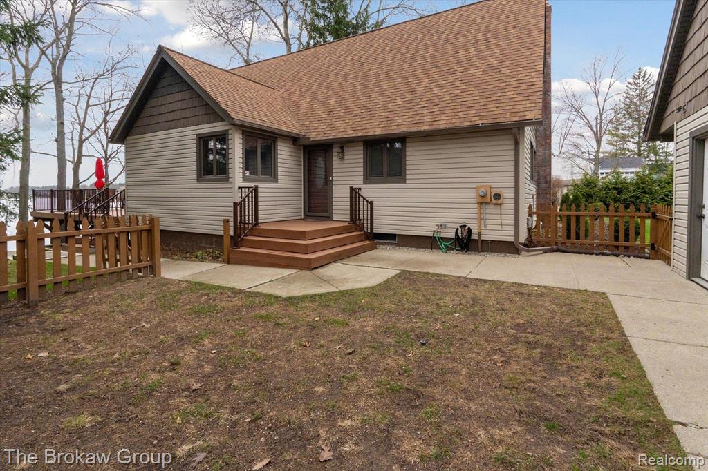 3032 WOODLAND Drive, Metamora, MI 48455 — Photo 45