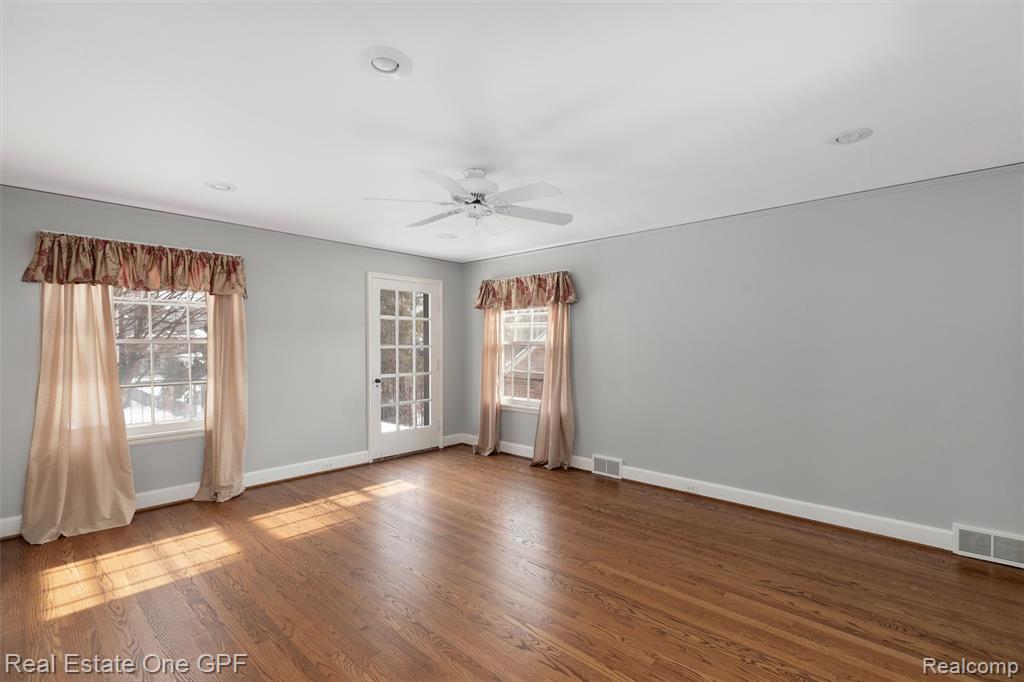 636 Middlesex Road, Grosse Pointe, MI 48230 — Photo 23