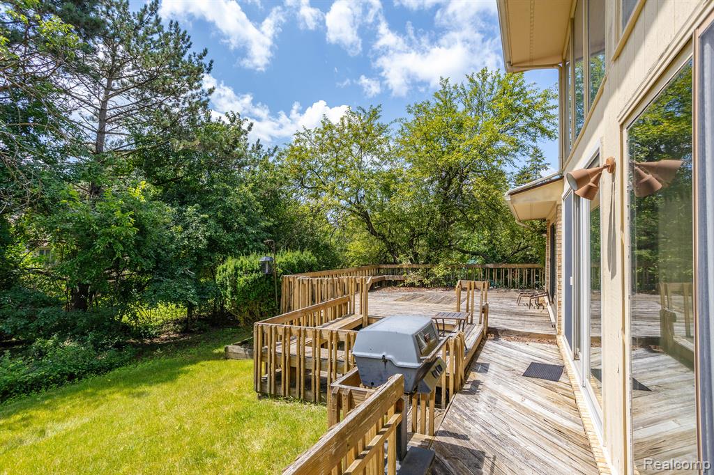 4421 PINEHURST Drive, West Bloomfield, MI — Photo 62