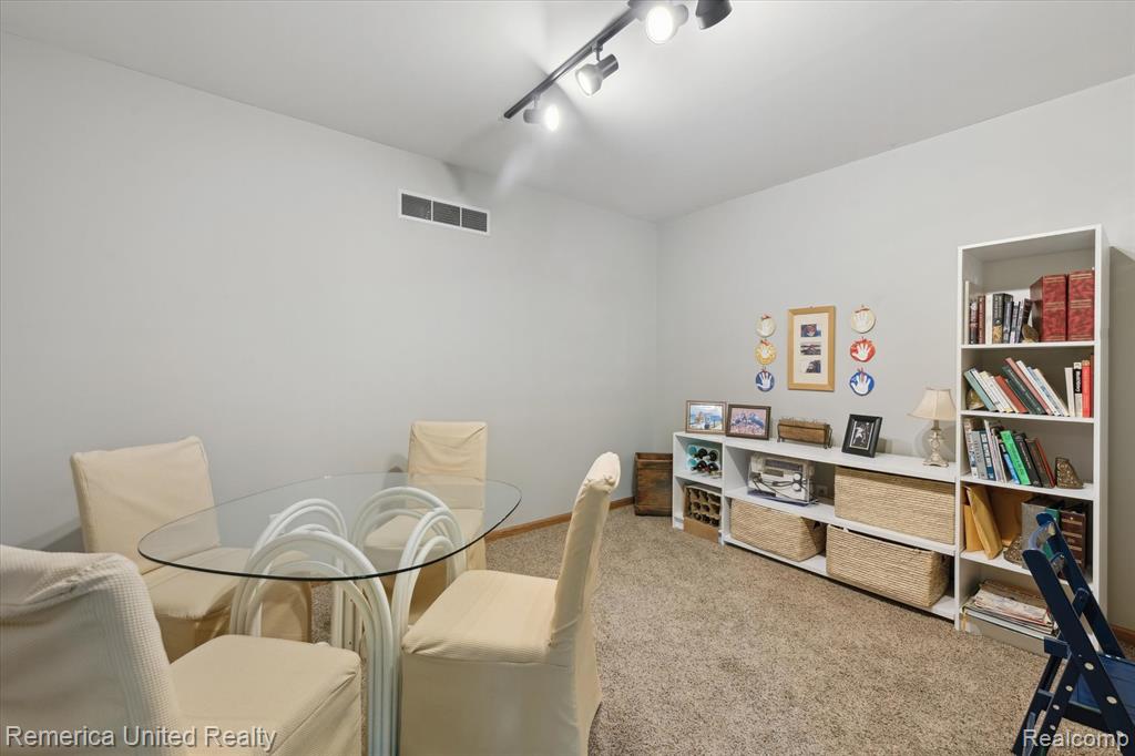 1317 PEPPERGROVE Drive, Brighton, MI 48116 — Photo 43