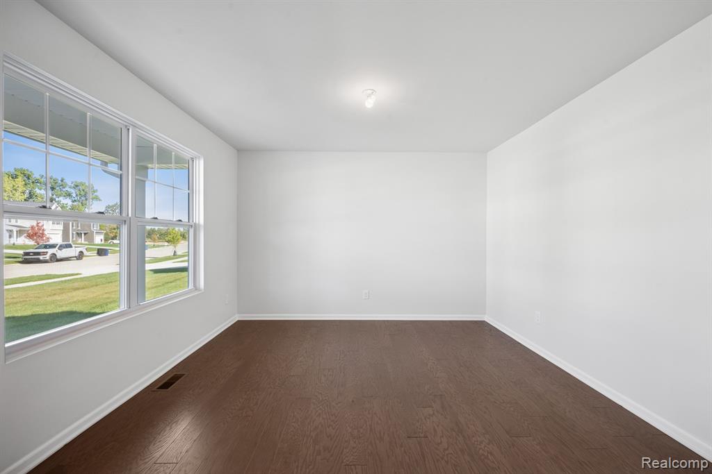 4278 Oak Street, Grand Blanc, MI 48439 — Photo 12