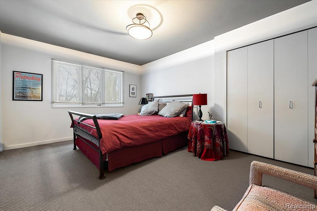 4539 Middleton Court, West Bloomfield, MI, 48323