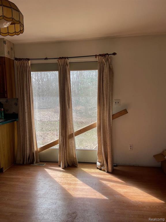 5559 Tipsico Lake Road, Holly, MI 48442 — Photo 16