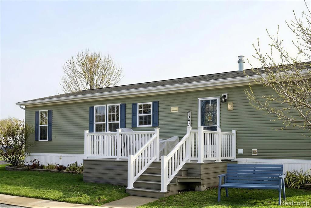 501 Kinloch, Temperance, MI 48182 — Photo 3
