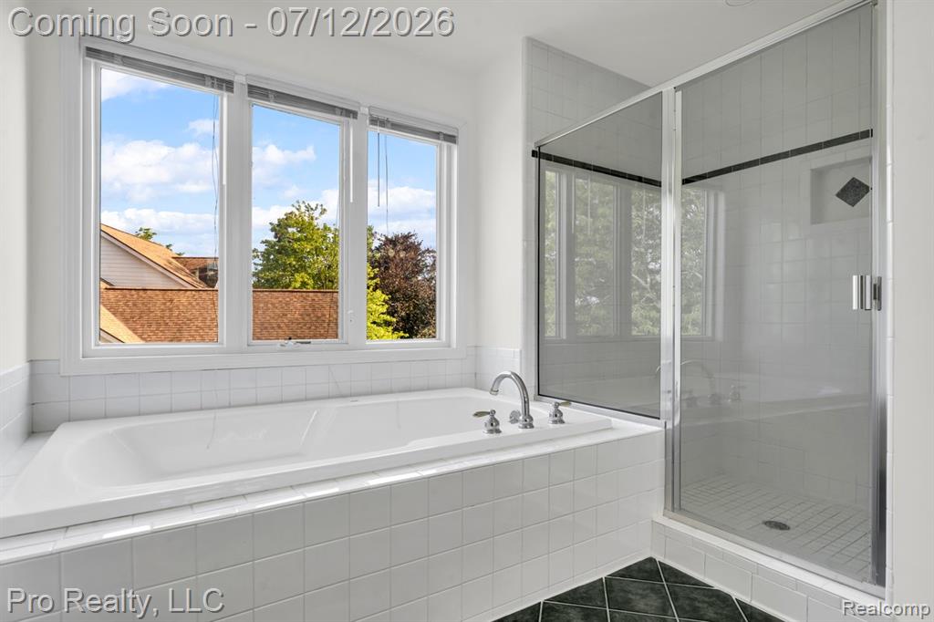 13838 Fawn Woods Court, Plymouth, MI 48170 — Photo 22