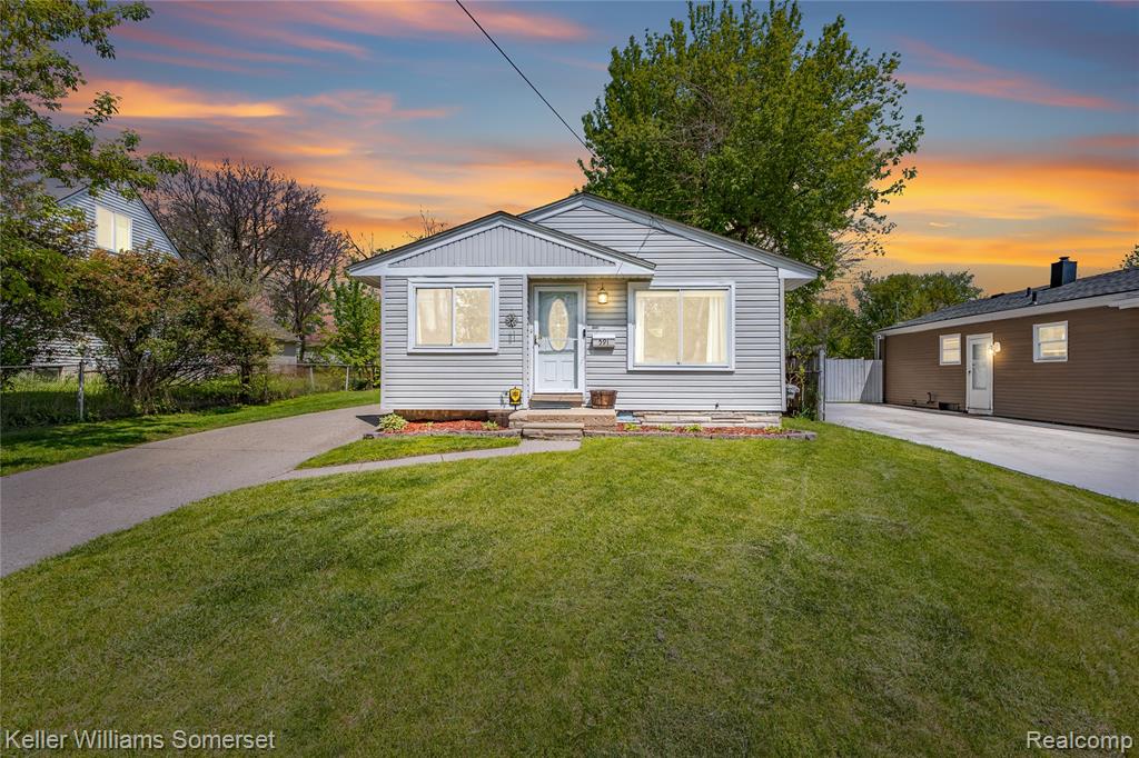 591 Clara Avenue, Pontiac, MI 48340 — front exterior