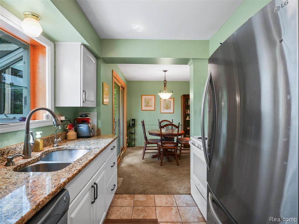 46275 W 11 Mile Rd, Novi, MI — Photo 30