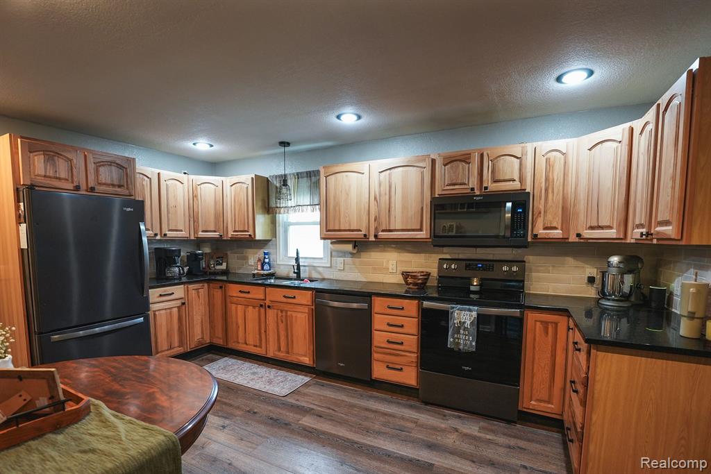 9801 E NEWBURG Road, Durand, MI 48429 — Photo 3