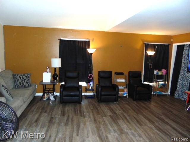 445 Navahoe Street, Detroit, MI 48215 — Photo 3