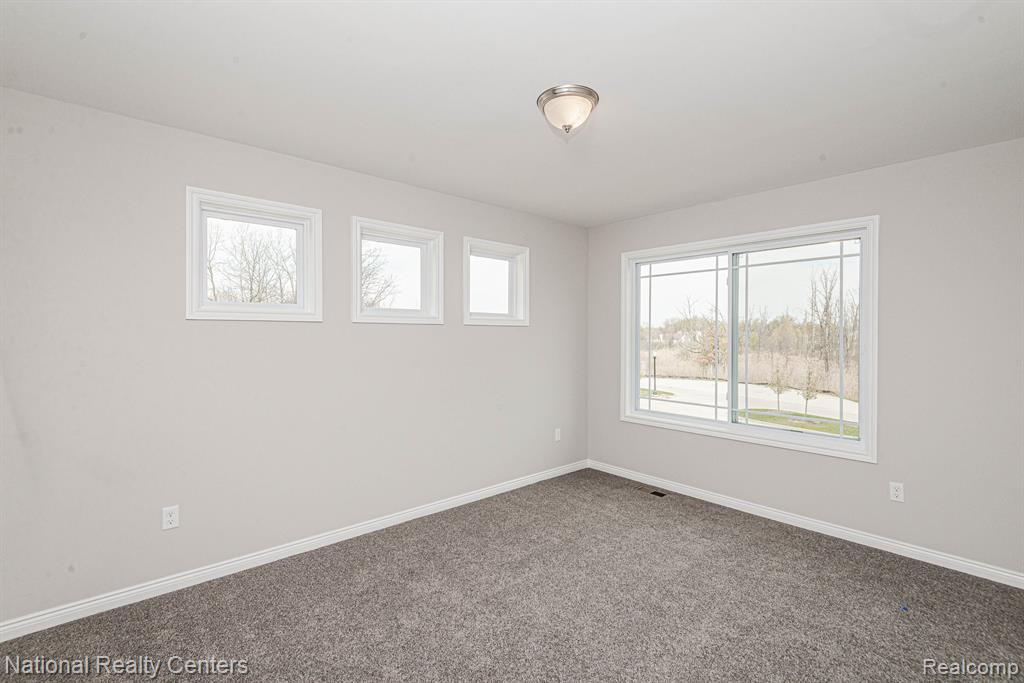 1028 Rochawies Drive, Oakland, MI — Photo 38