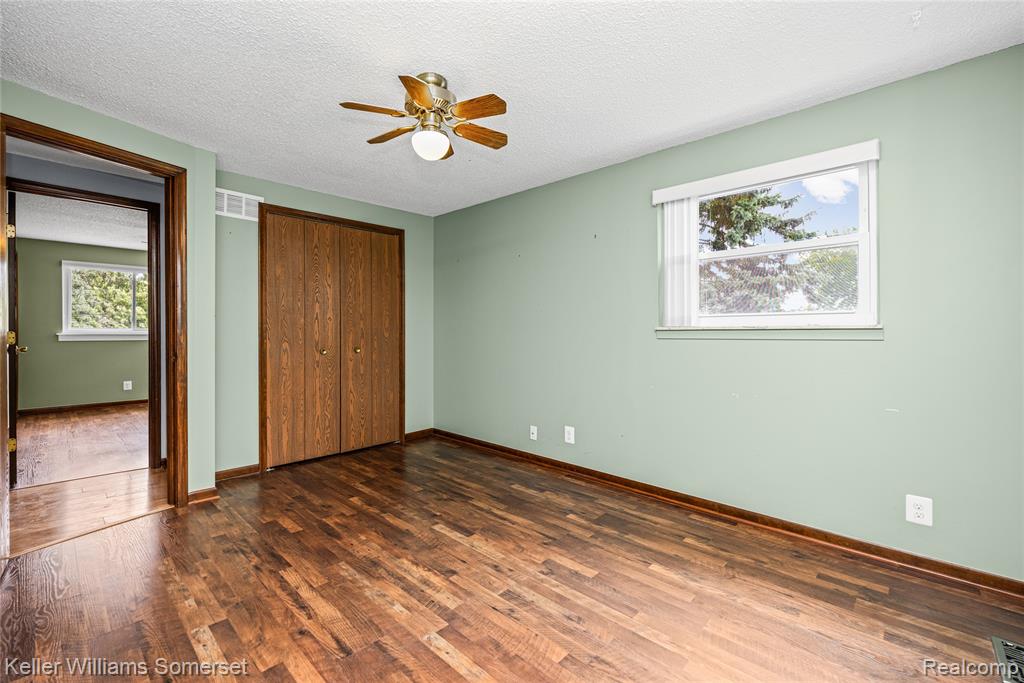 33614 Lakeview Street, New Baltimore, MI 48047 — Photo 41