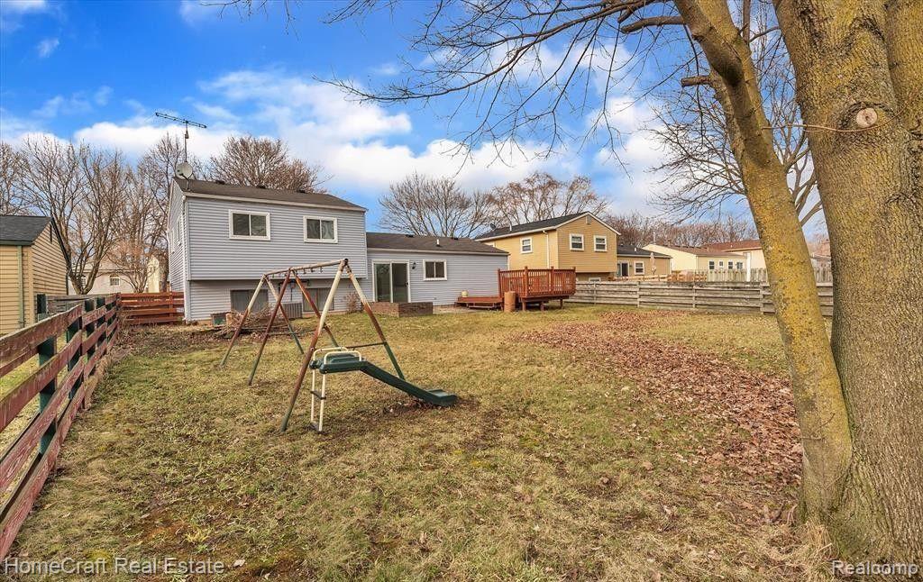 9224 PANAMA Avenue, Ypsilanti, MI 48198 — Photo 31