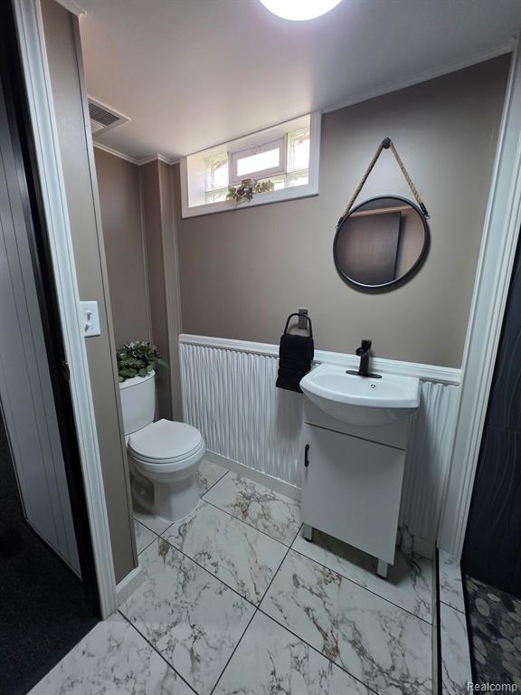 29571 Kelly Road, Roseville, MI 48066 — Photo 20