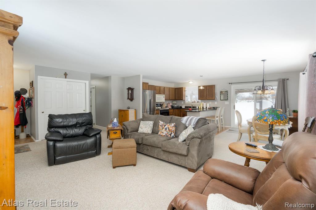 11396 Hill Road, Goodrich Vlg, MI — Photo 10