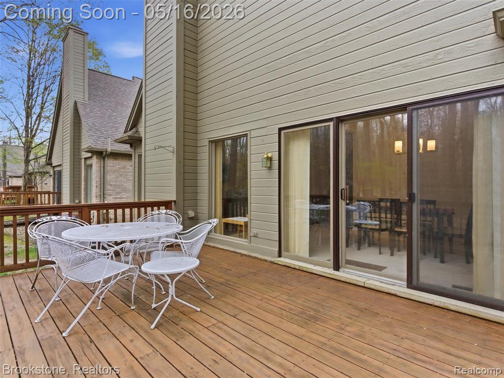 47318 Cider Mill Drive, Novi, MI — Photo 43