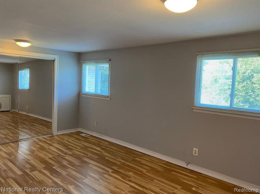 709 N EDISON Avenue, Royal Oak, MI 48067 — Photo 23