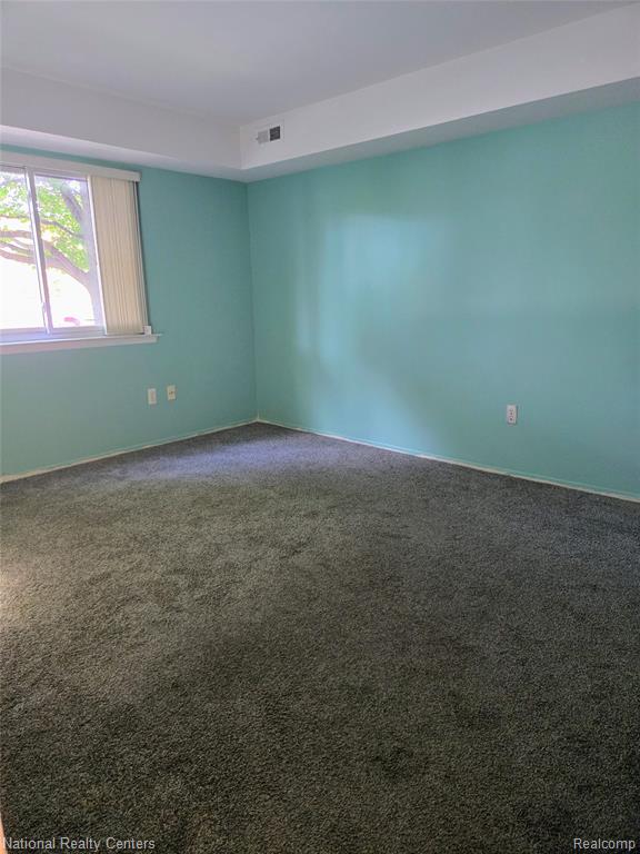 27354 Evergreen Road, Lathrup Village, MI 48076 — Photo 10