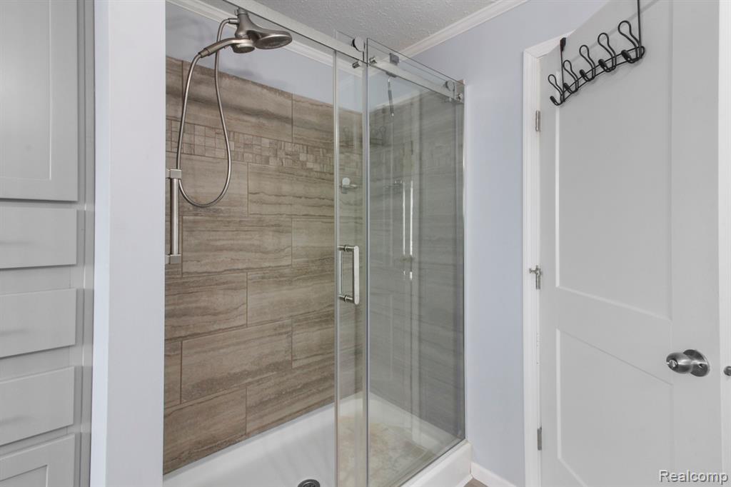 10748 EDWARDS Lane, Willis, MI 48191 — Photo 22