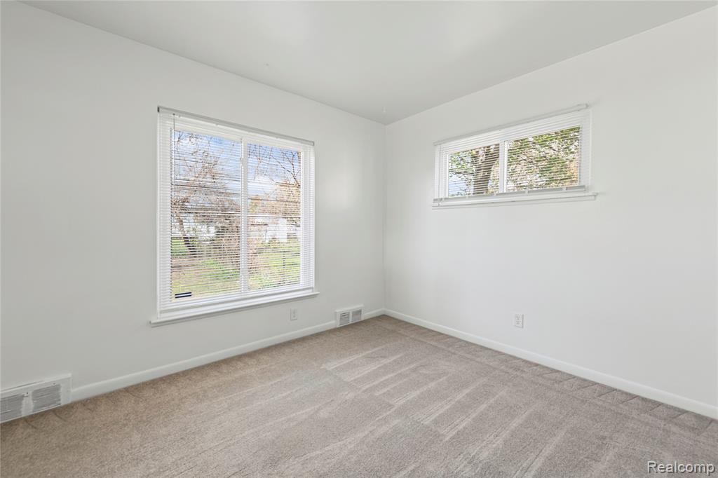 23435 Vance Avenue, Hazel Park, MI 48030 — Photo 15