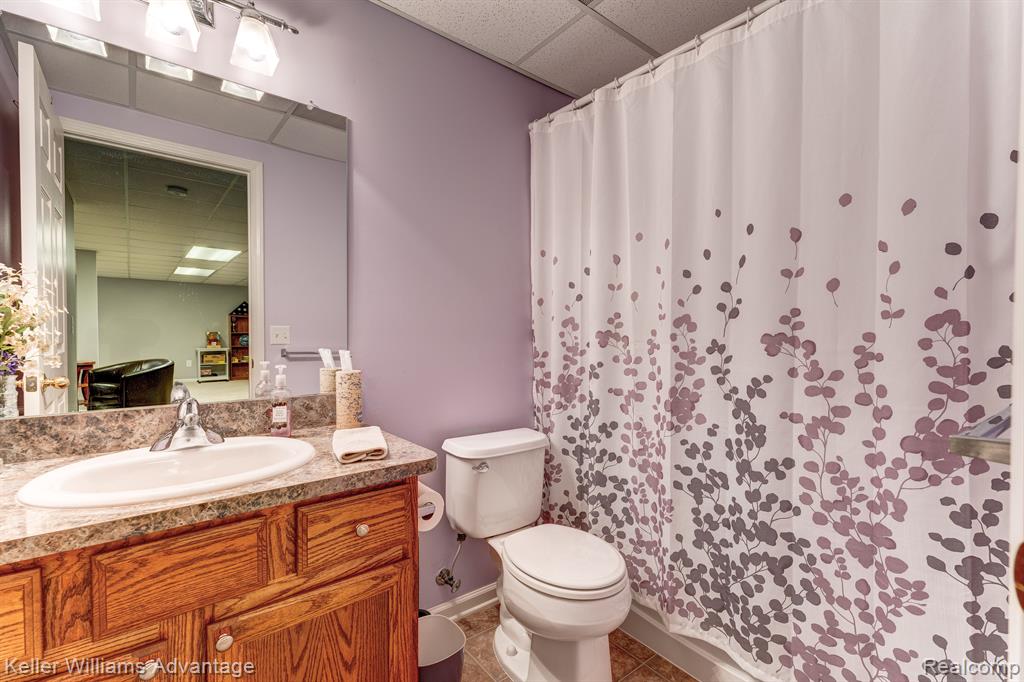 40752 Lenox Park Drive, Novi, MI 48377 — Photo 23