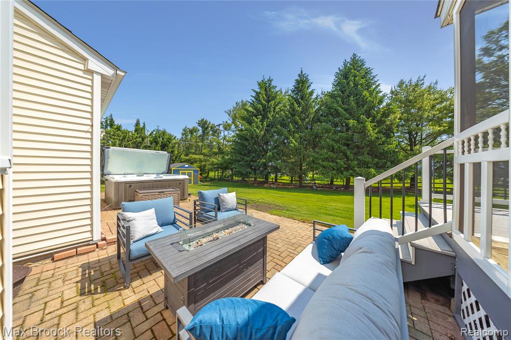 9863 MARSHALL ROAD, South Lyon, MI 48178 — Photo 38