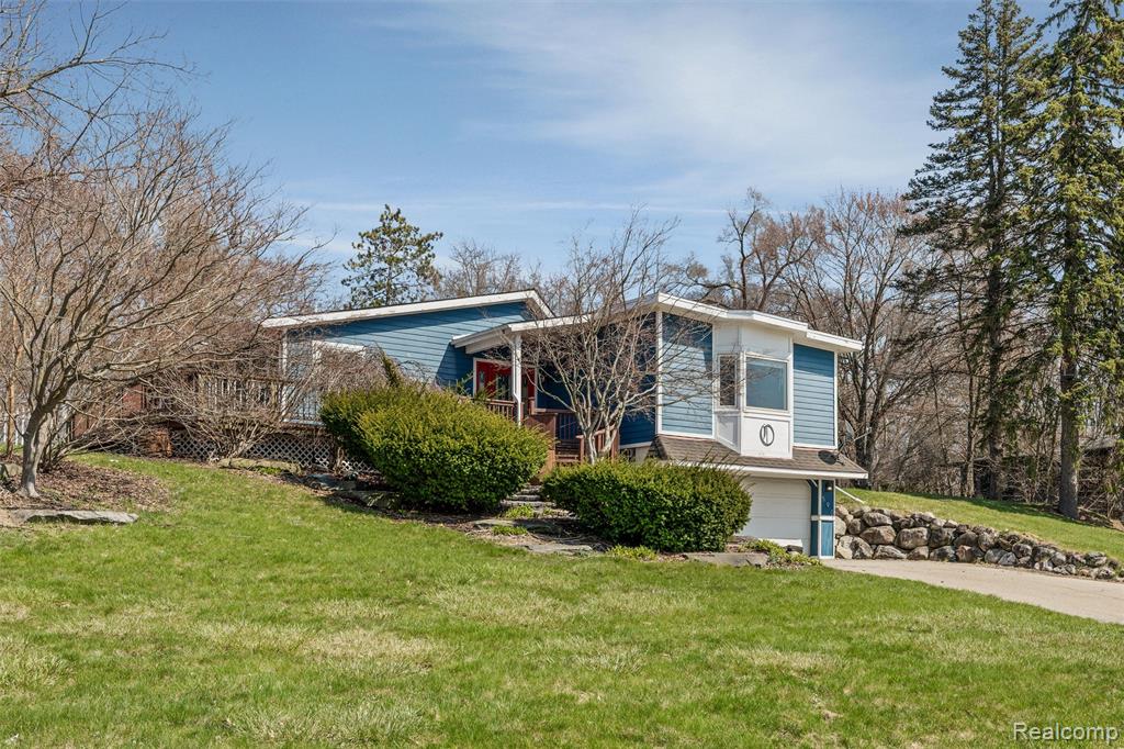 590 Hillwood, White Lake, MI 48383 — Photo 5