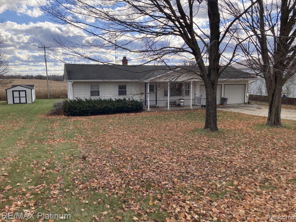 11060 Britton Road, Byron, MI 48418 — front exterior
