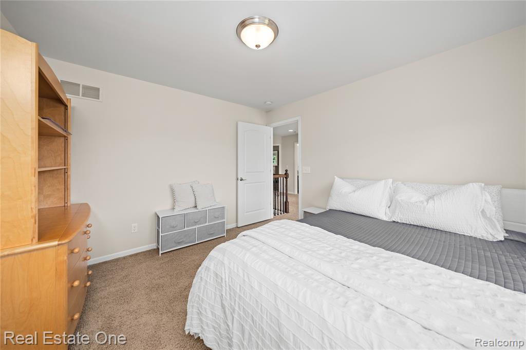 5778 Strawberry Circle, Commerce Twp, MI 48382 — Photo 44