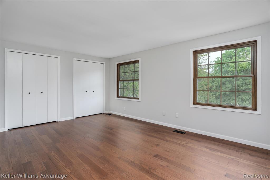 46671 BARRINGTON, Plymouth, MI 48170 — Photo 27