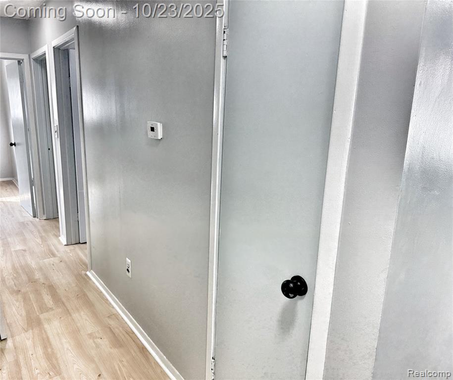6527 Vaughan Street, Detroit, MI 48228 — Photo 12