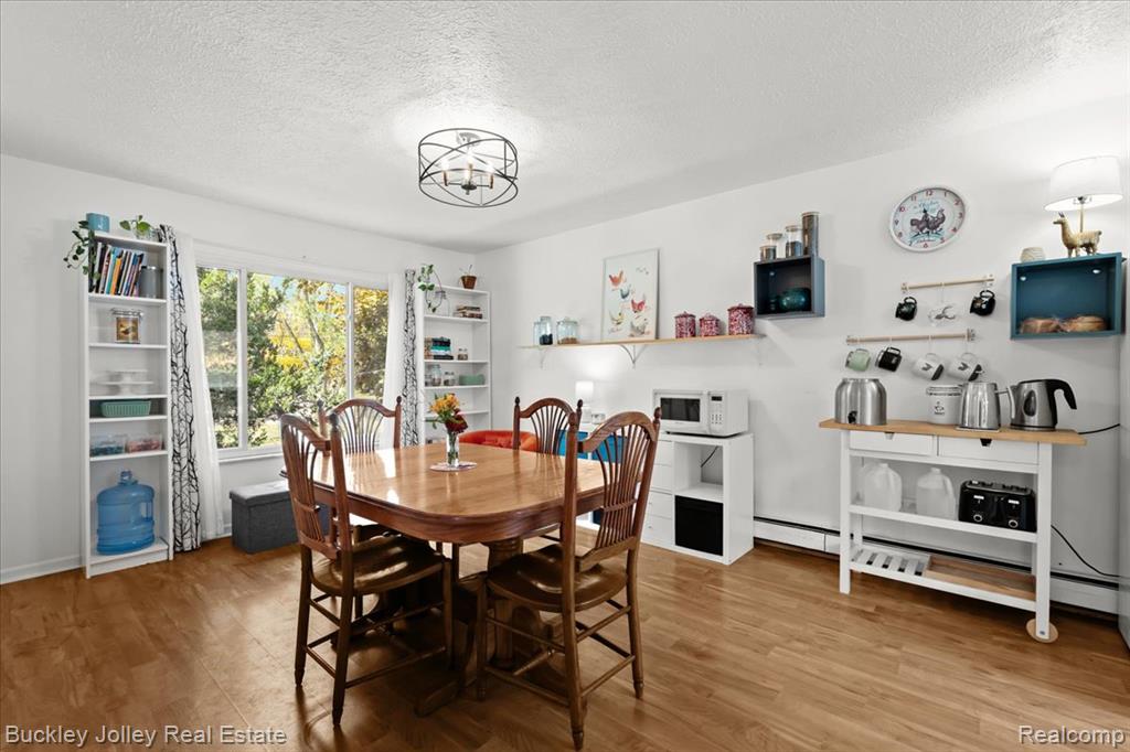 612 Putnam Street, Pinckney, MI 48169 — Photo 5
