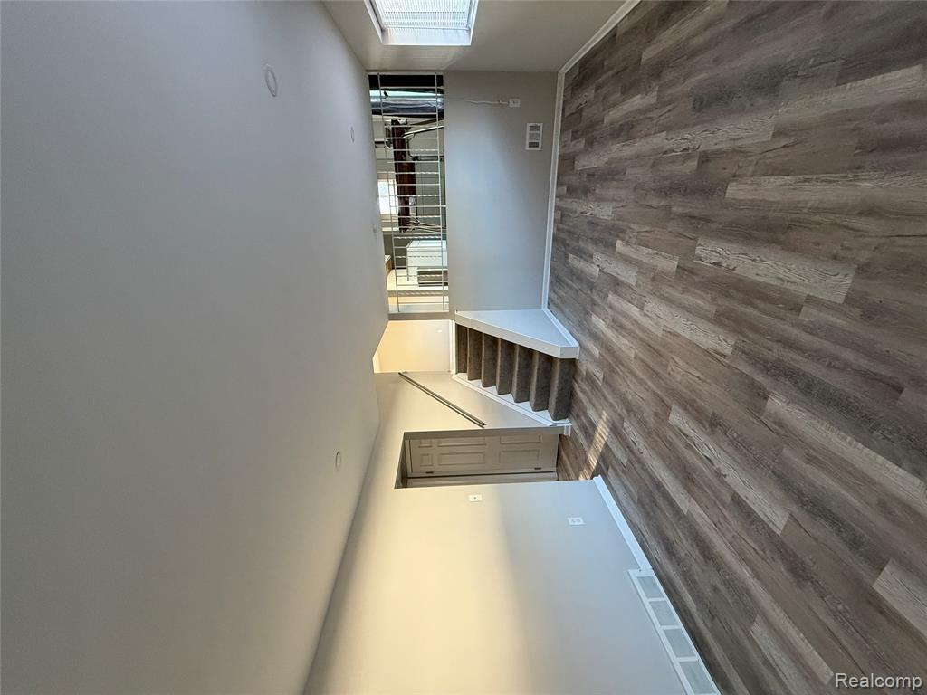 41229 N Central Drive, Sterling Heights, MI 48313 — Photo 18