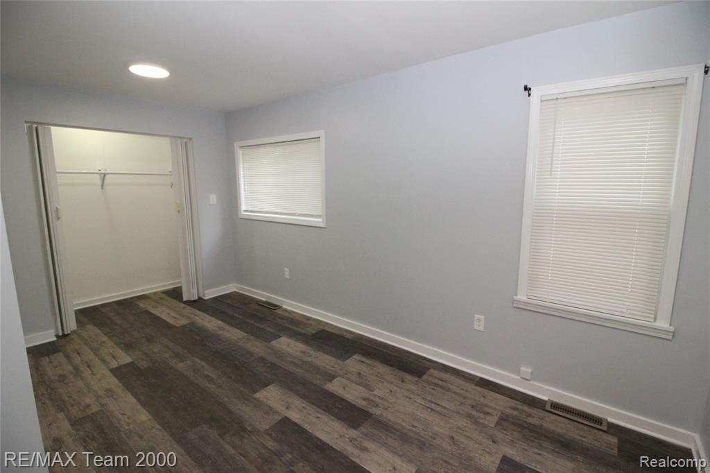 5847 WEDDEL Street, Taylor, MI — Photo 16