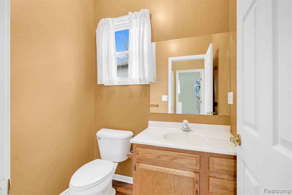 4039 Stoney Creek Drive, Fort Gratiot, MI 48059 — Photo 29