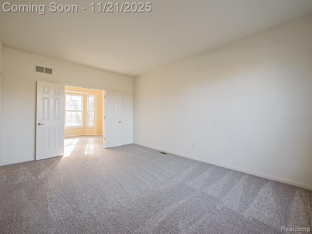 8028 Creek Bend Drive, Ypsilanti, MI 48197 — Photo 8