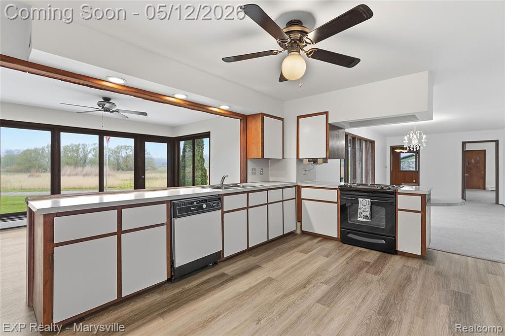 3345 Beach Road, Port Huron, MI 48060 — Photo 25