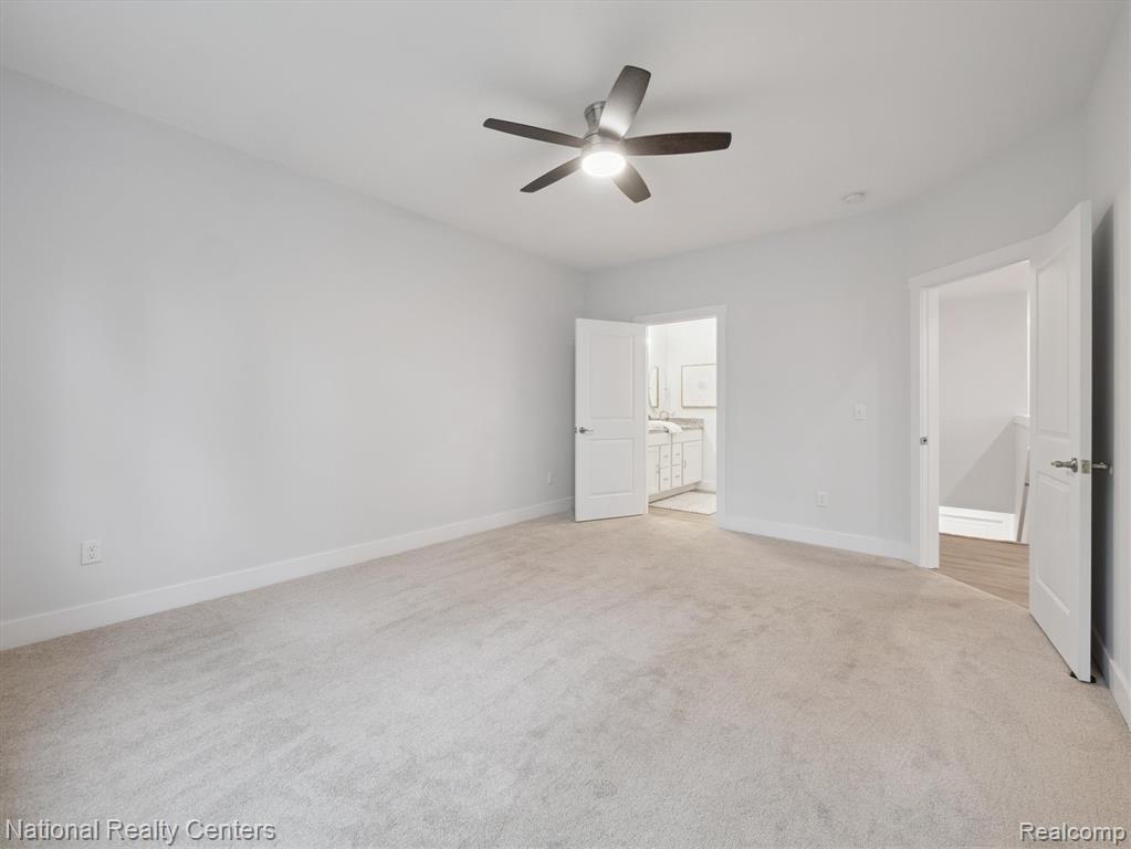 13163 Harbor Landings Drive, 112, Fenton, MI 48430 — Photo 21